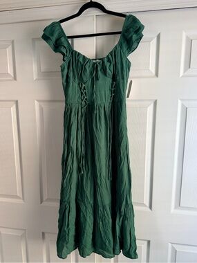 Trixxi Green Ruffle Sleeve Midi Dress